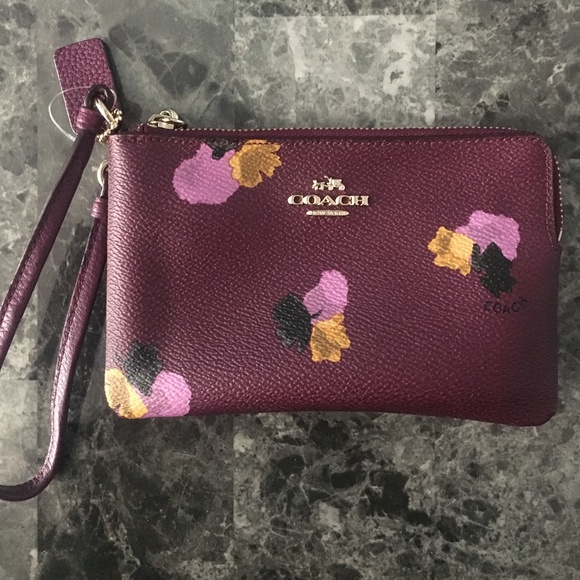 Coach Nolita Wristlet in Floral Print Purple - Picture 1 of 2